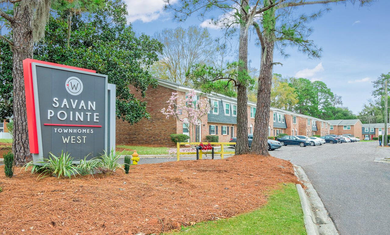 Savan Pointe Townhomes East and West Image 7
