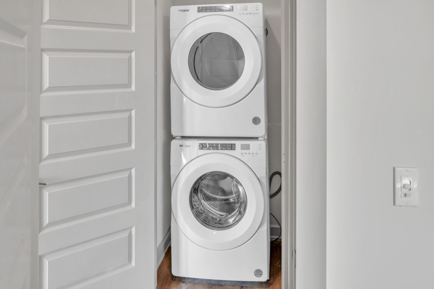 Aura Fifty4 Image 14