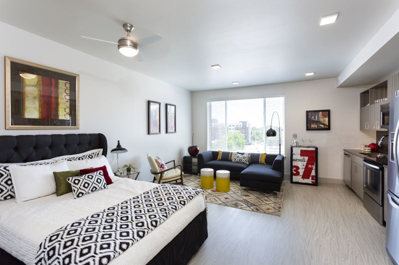 7/S Denver Haus Image 4