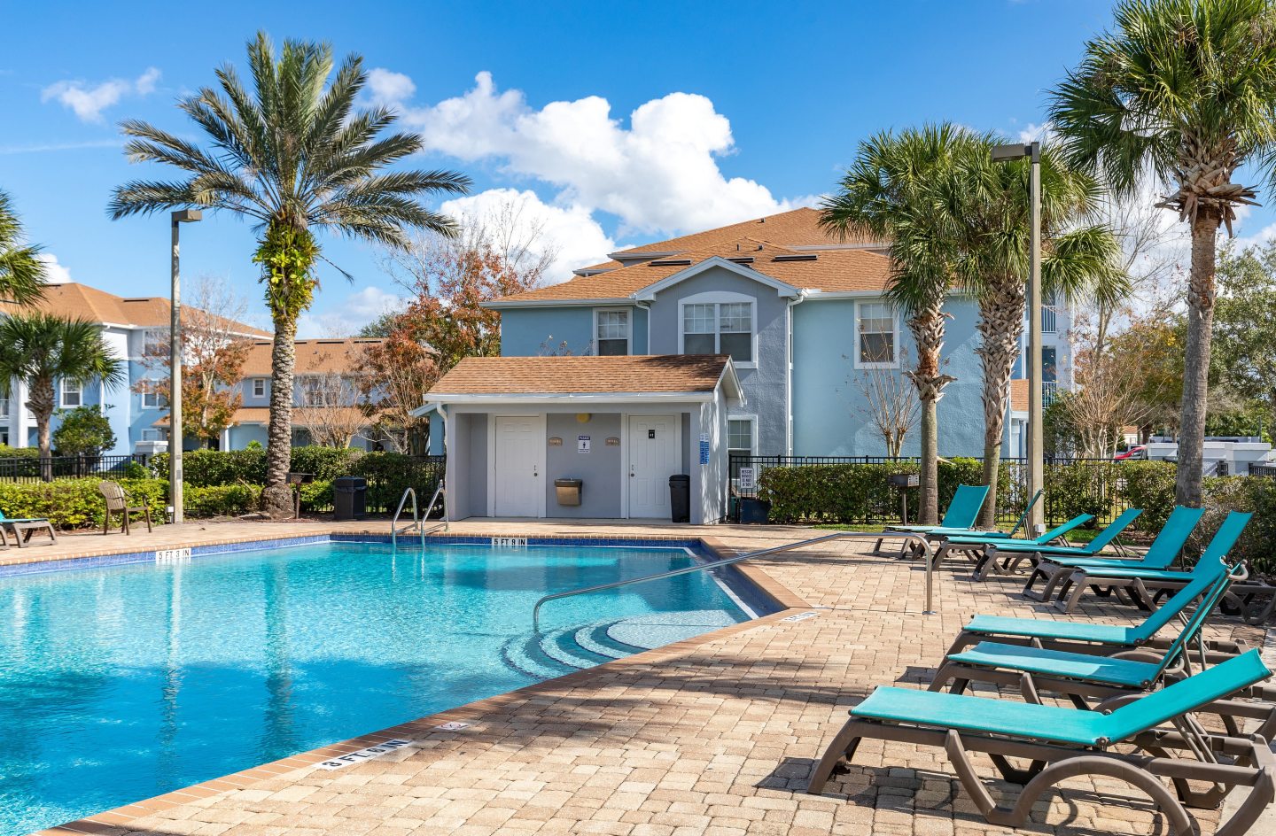 Villages at Lake Pointe Apartments and Townhomes Image 6