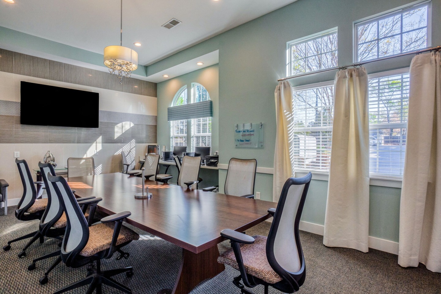 Belle Haven Apartment Homes Image 13
