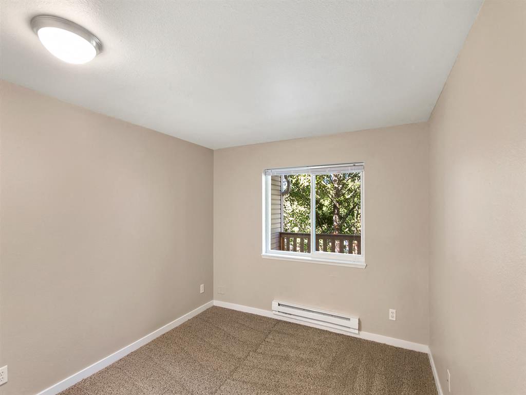 Madison Park Apartments Image 10