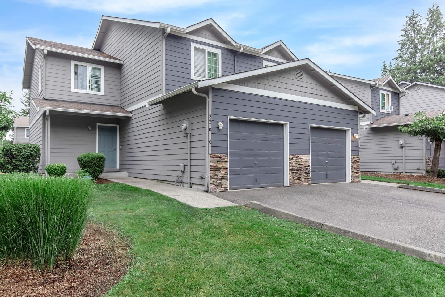 Kensington Townhomes Image 9