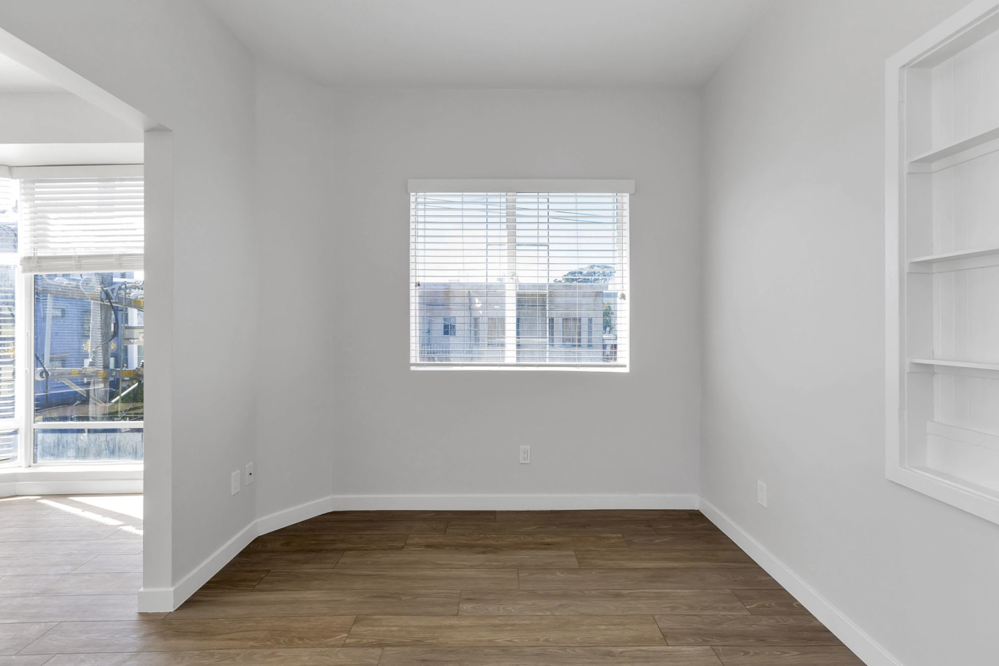 900 Broderick Image 4