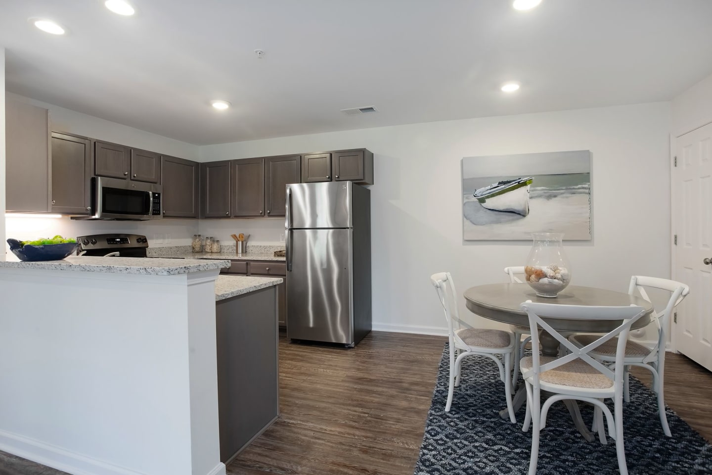 Still Meadow Village Apartments Image 39