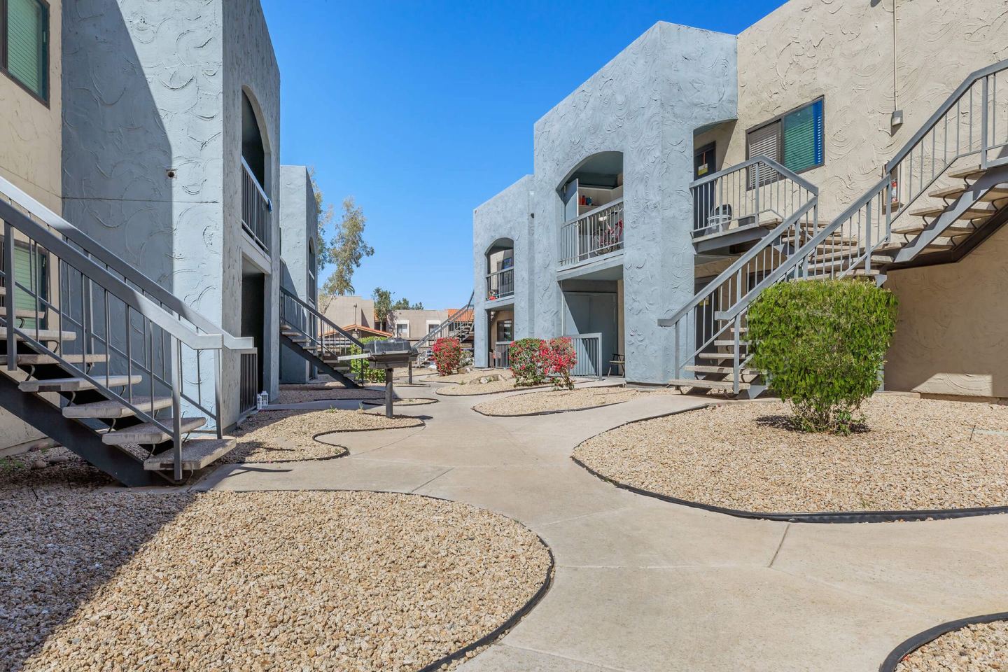 4127 Arcadia Image 25