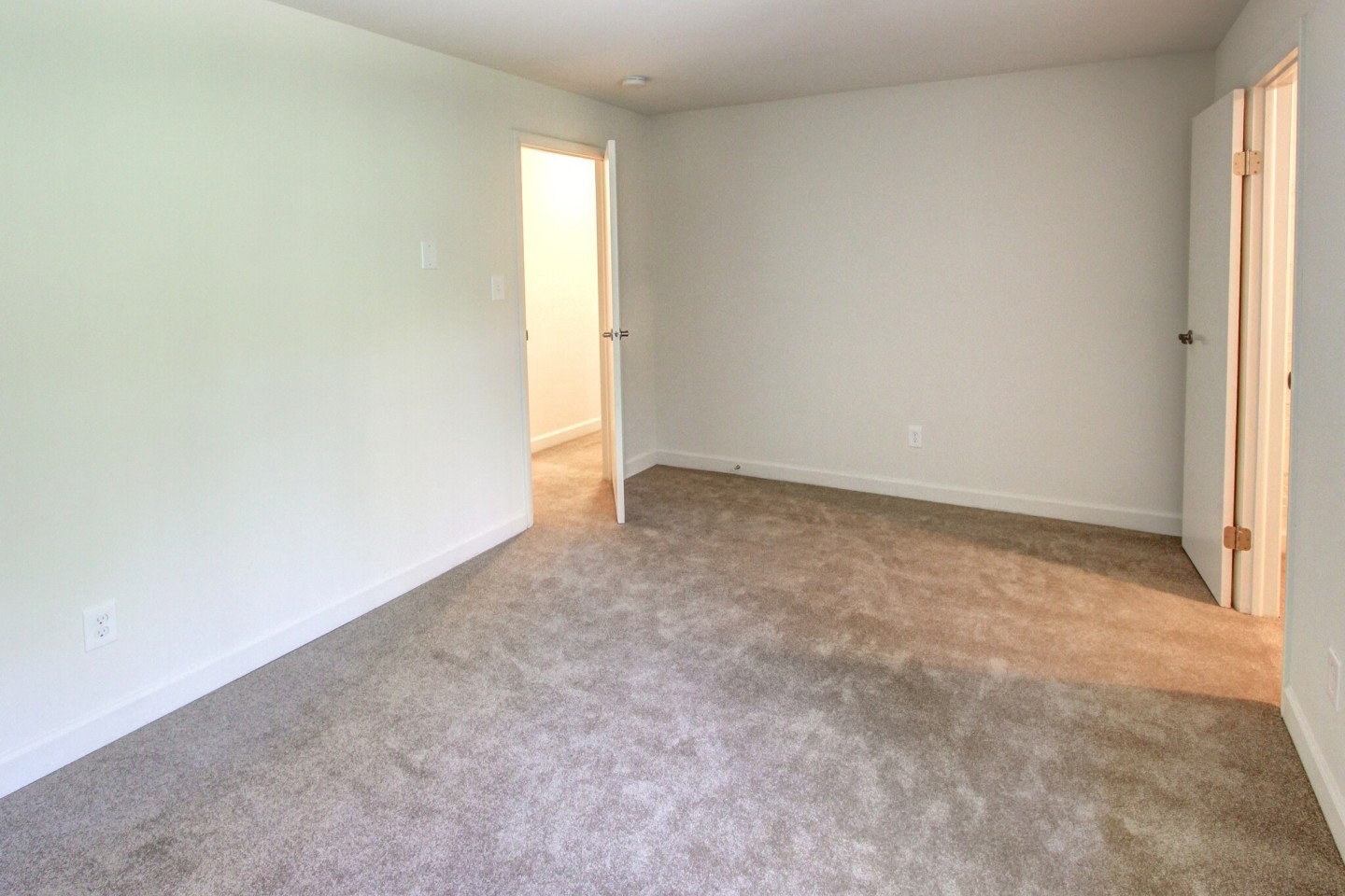 Capitol View Apartments Image 25