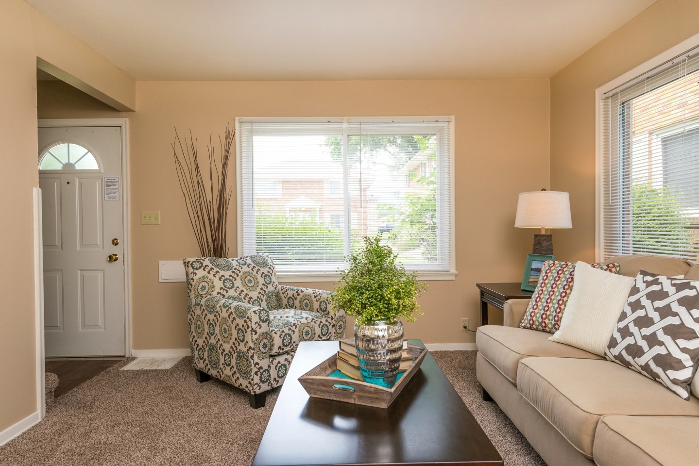 Brentwood Park Townhomes and Apartments Image 12