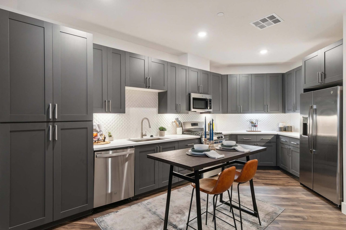 The Scottsdale Grand Apartments Image 11
