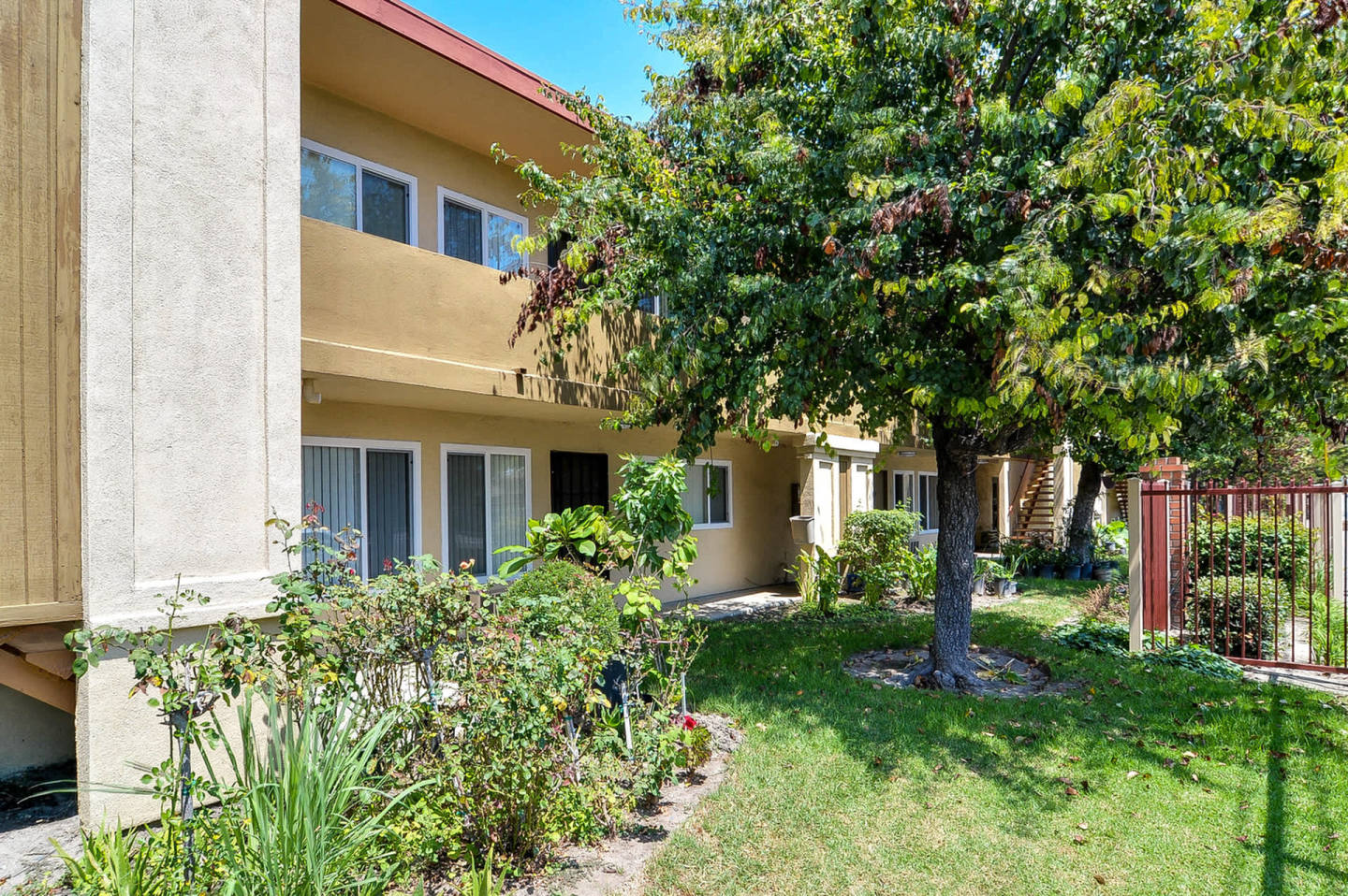 Westminster Manor Image 2