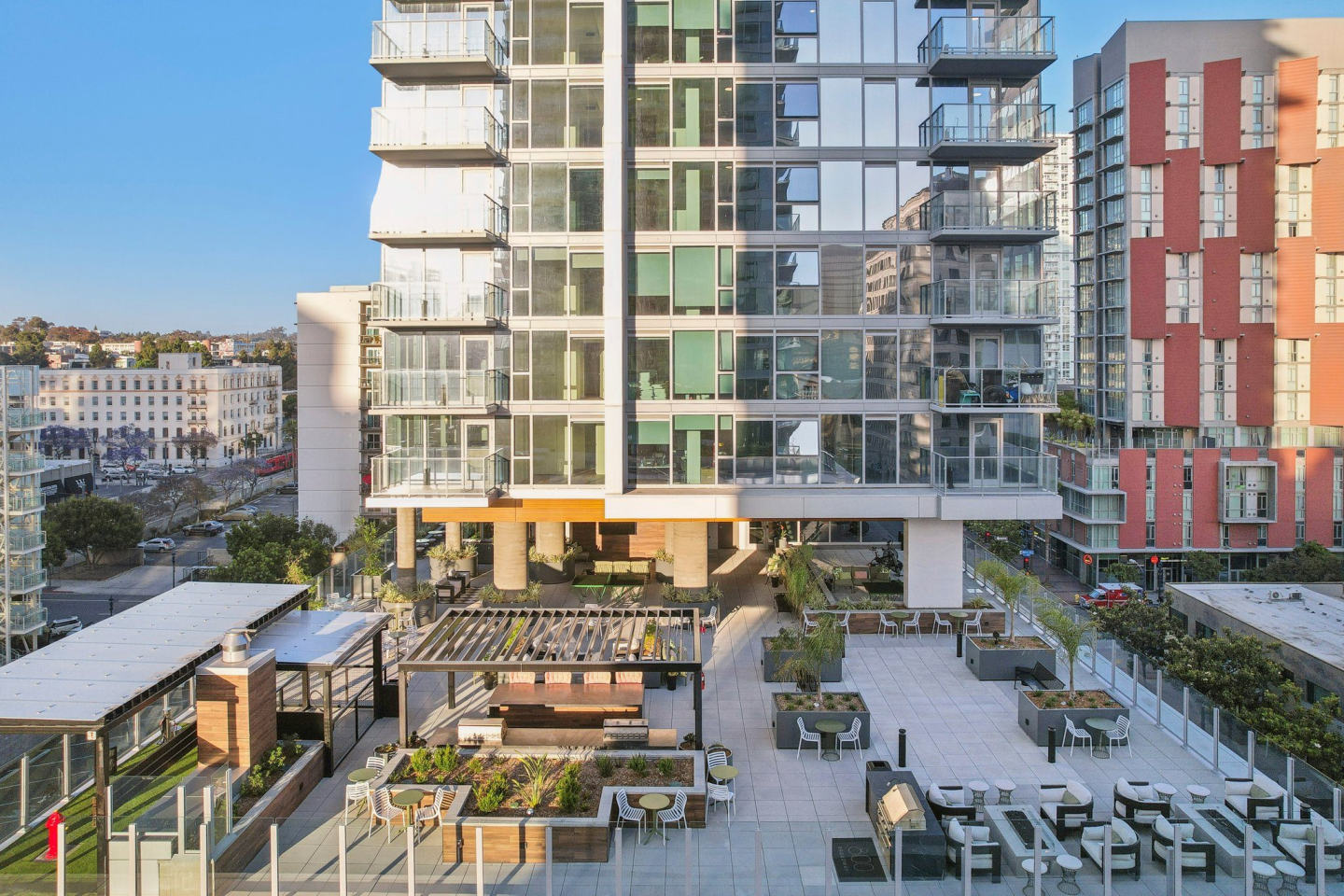 800 Broadway Image 44