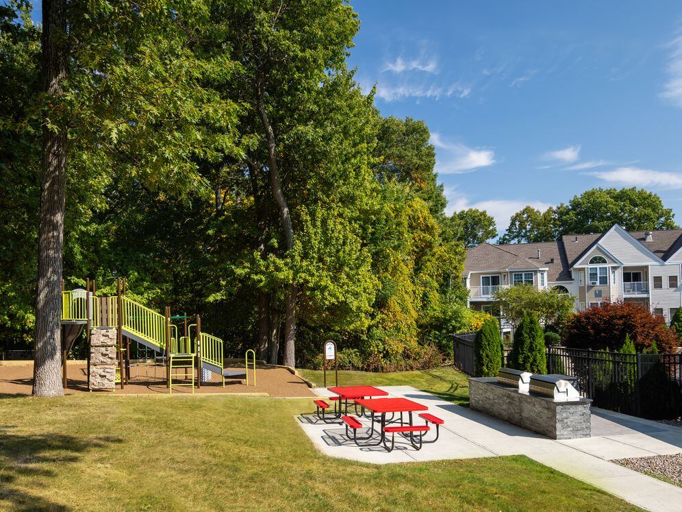 Avalon Burlington Image 25