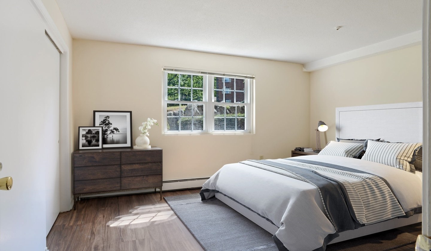 Wexford Village Apartment Homes Image 6