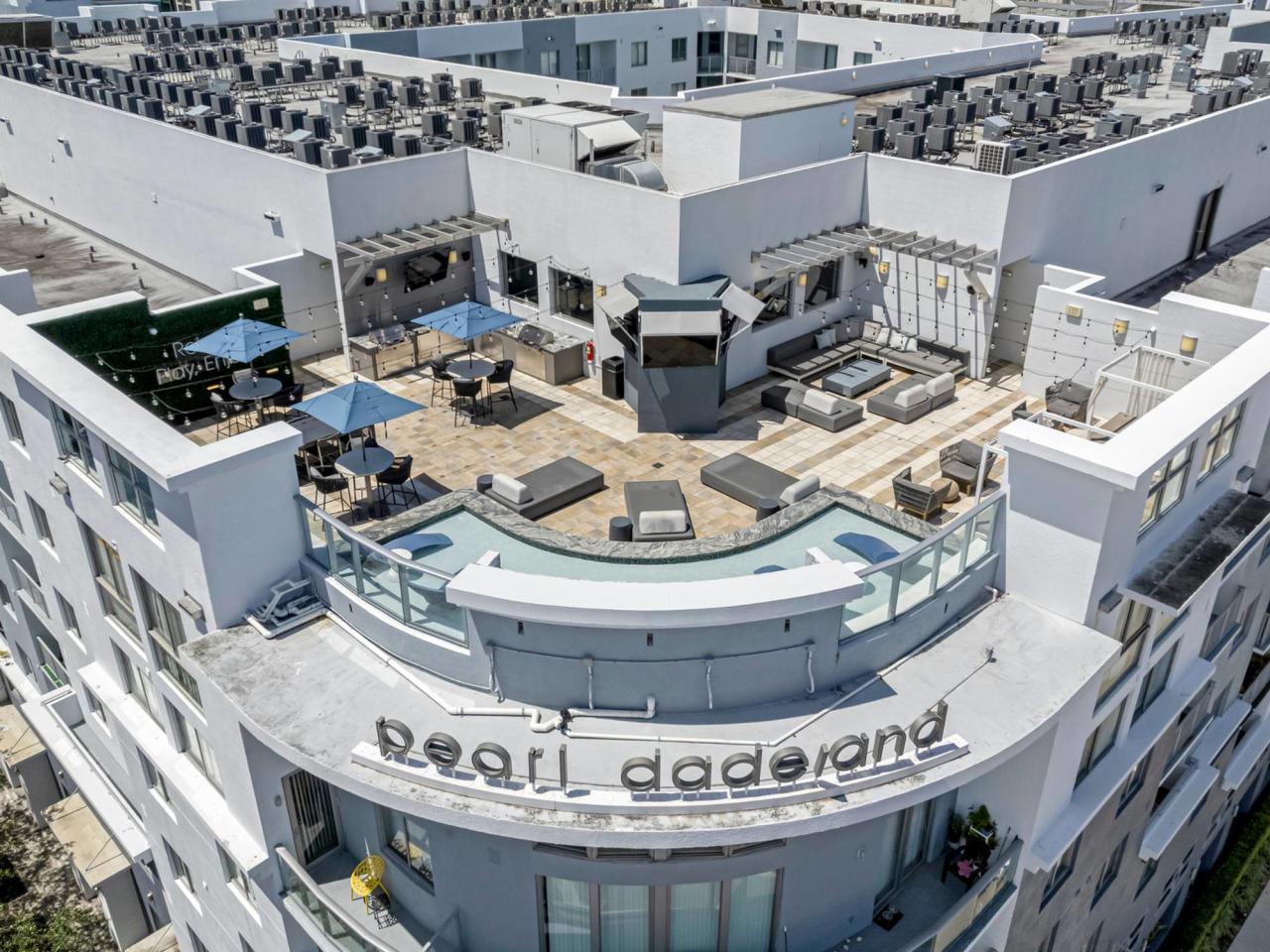 Pearl Dadeland Image 30