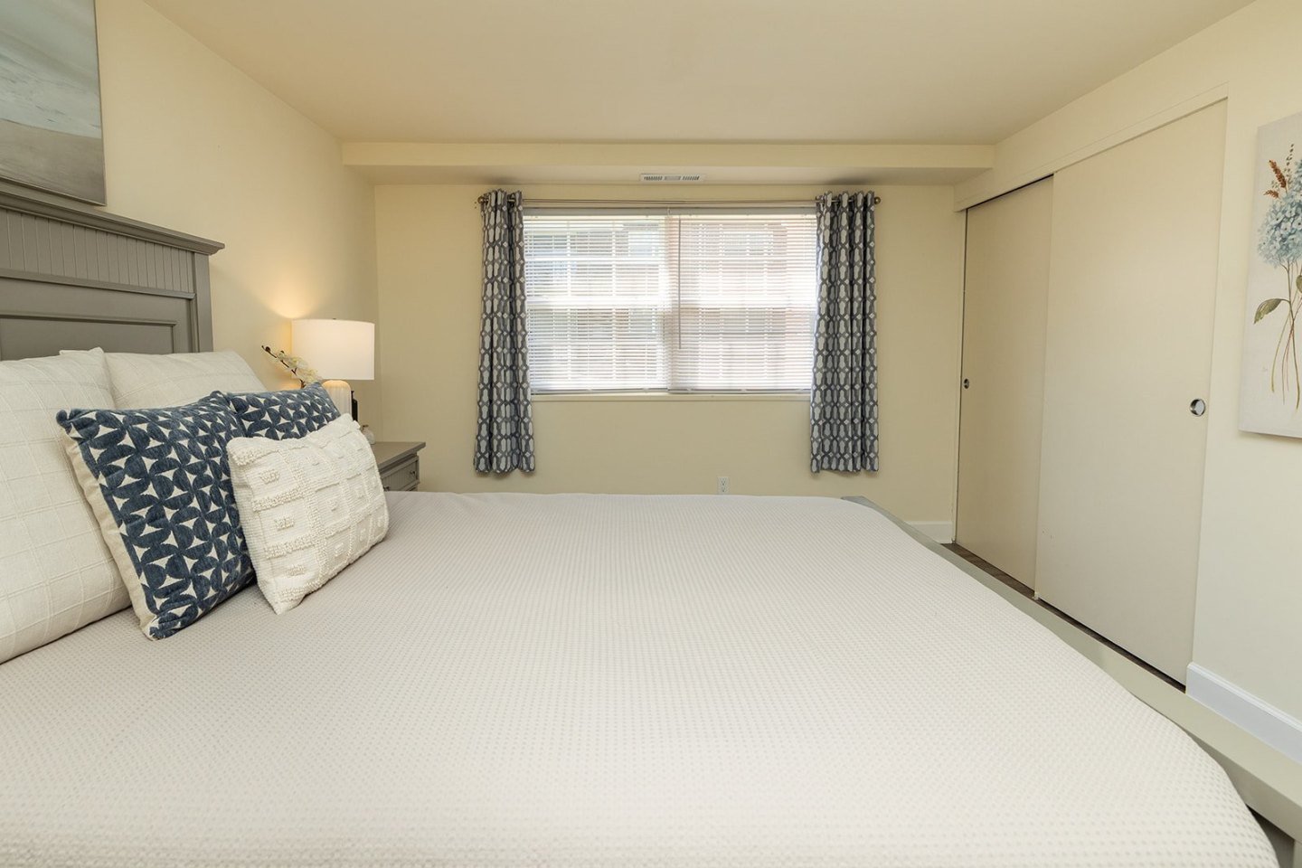 Colony Hill Apartments And Townhomes Image 7