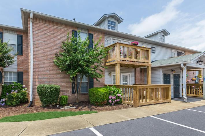 Whispering Oaks Apartments Image 27