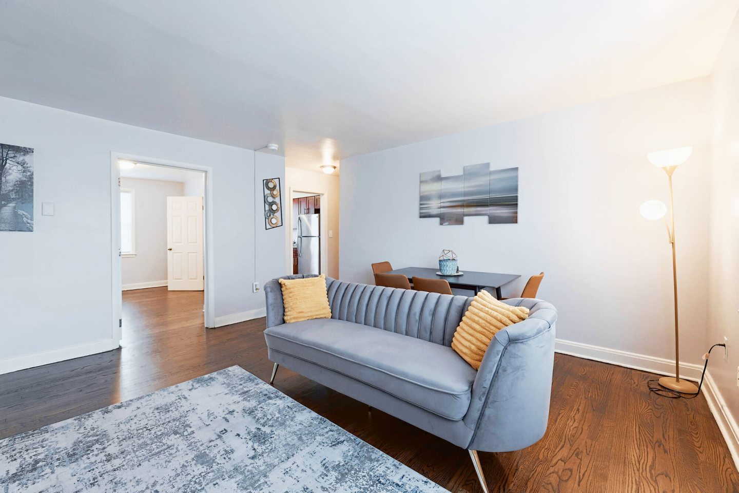 Loch Raven Village Apartments Image 26