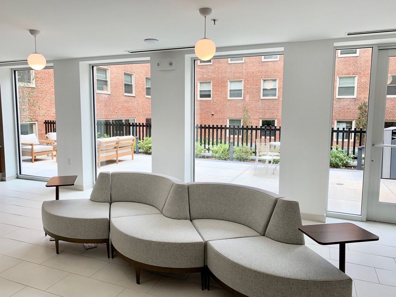 Carver Slowe Apartments Image 65