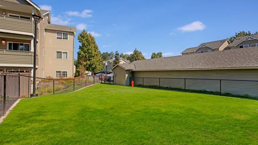 Beaumont Grand Apartment Homes Image 43