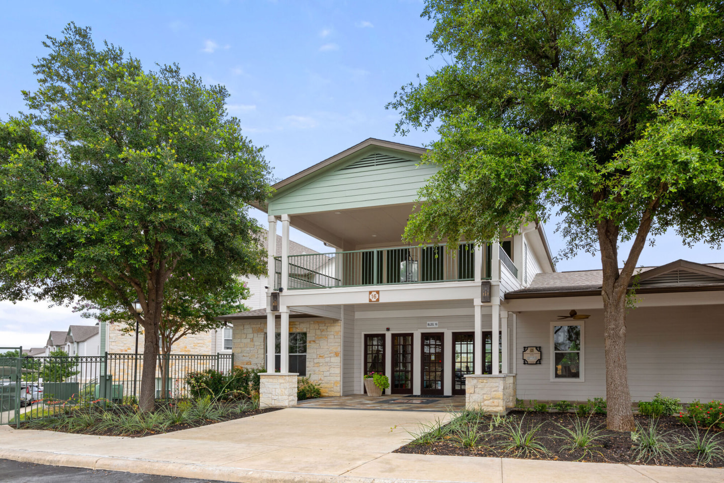 West Oaks Image 27