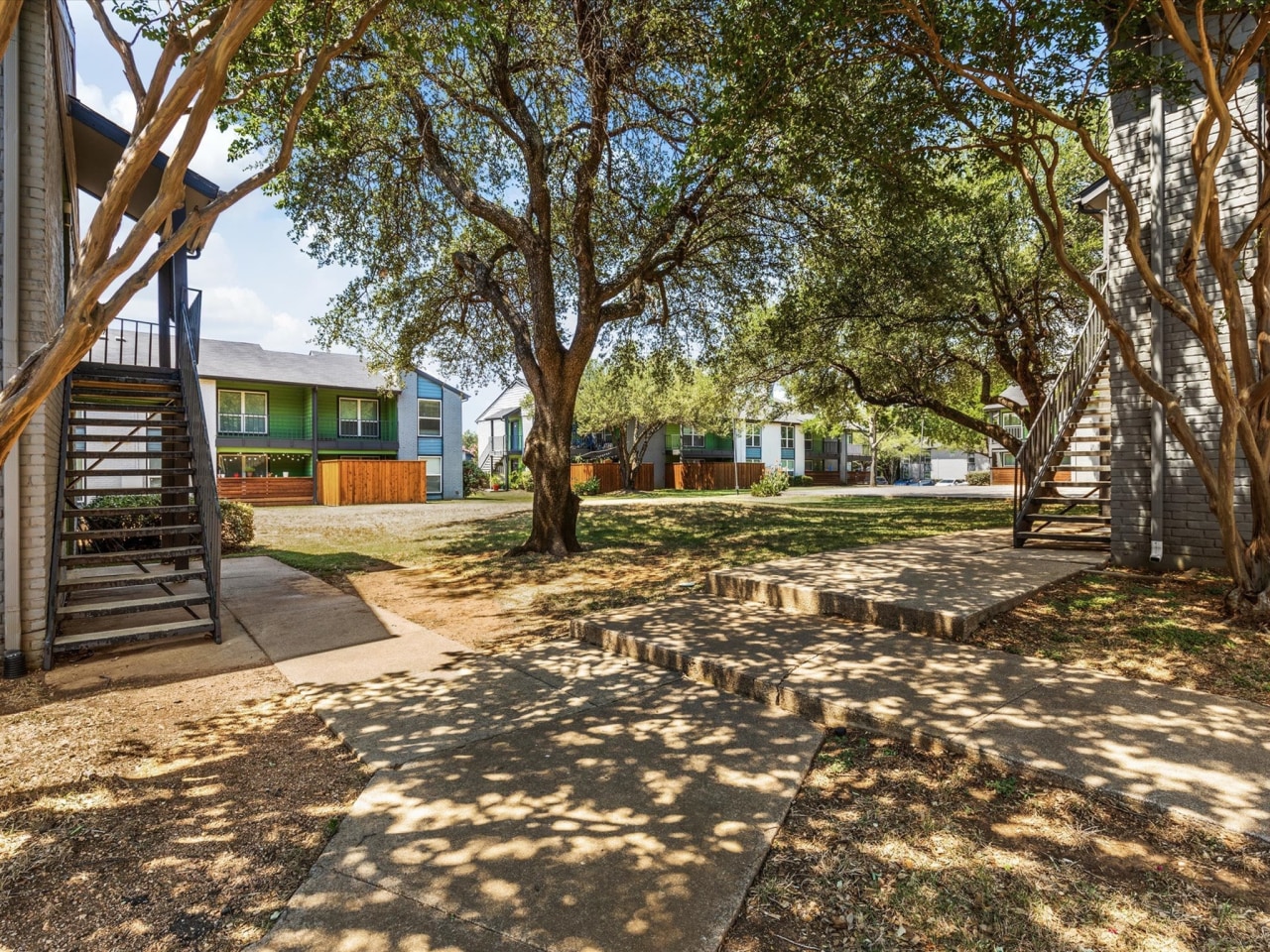 The Residence on Lamar Image 6