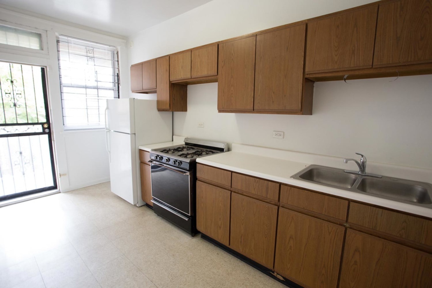 5715-5725 S. Kimbark Avenue Image 12