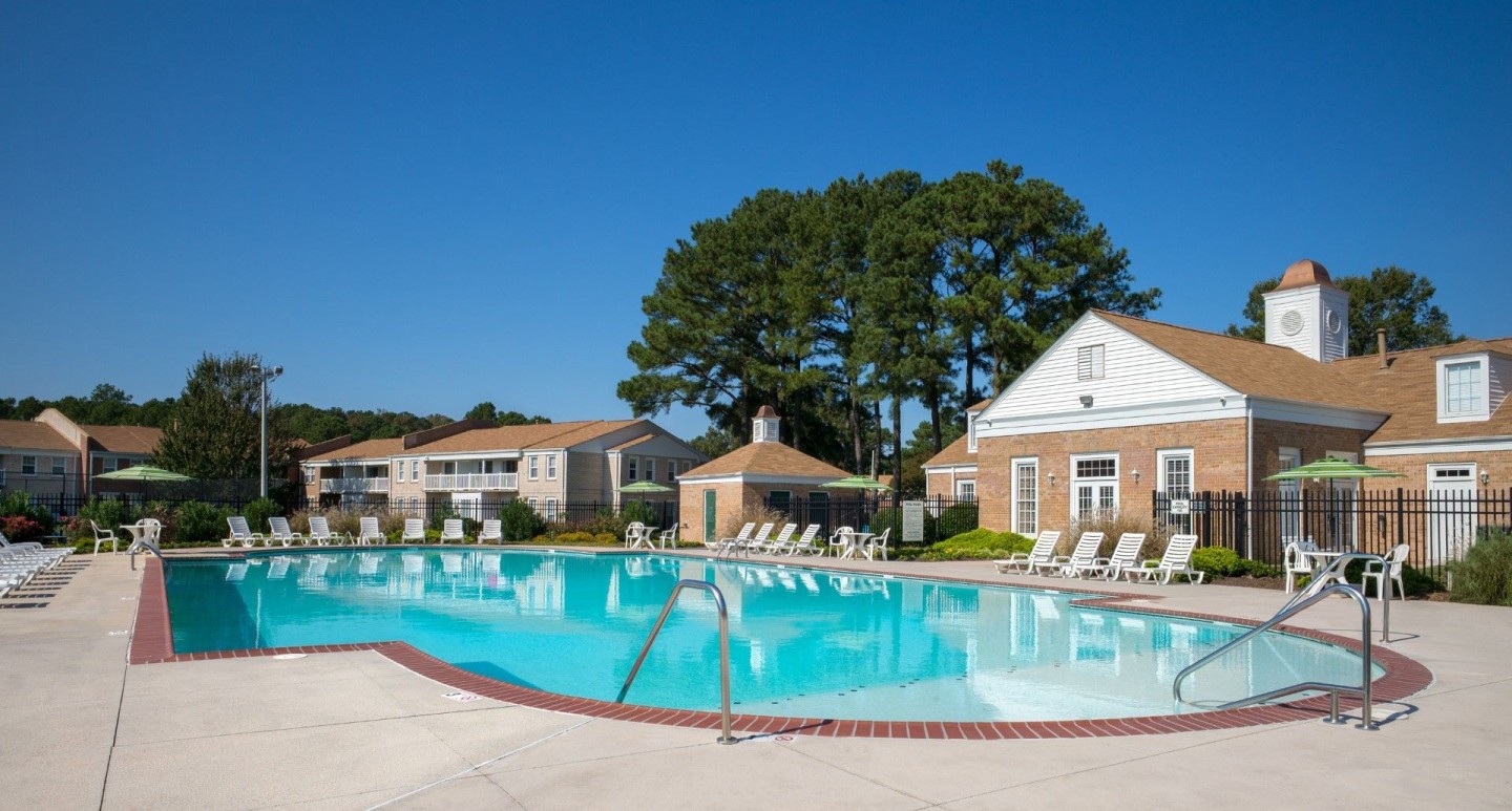 Thalia Gardens Apartments and Townhomes Image 5