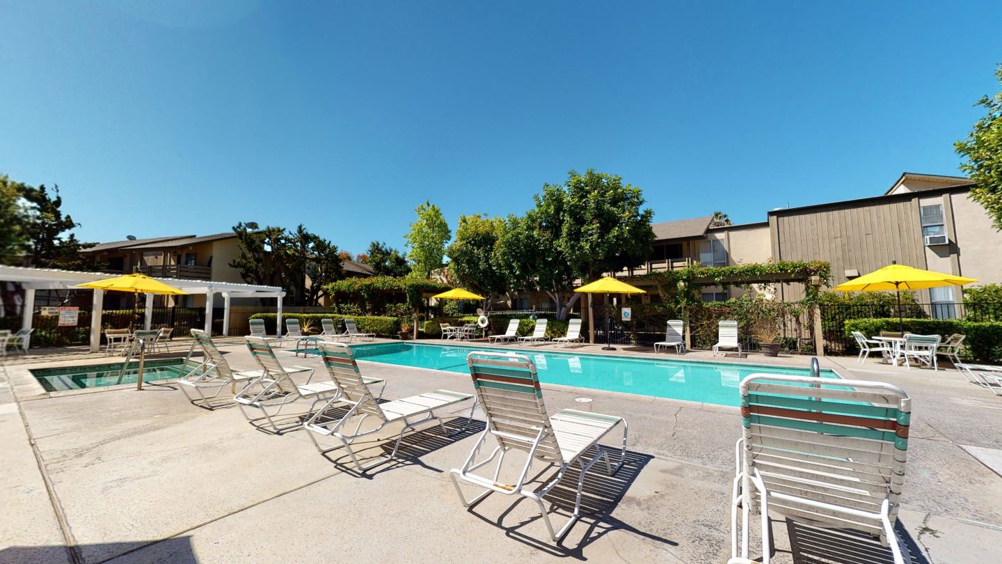 Newport Village Image 3