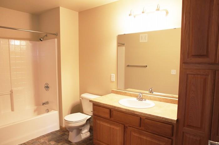 Tioga Apartments Image 17