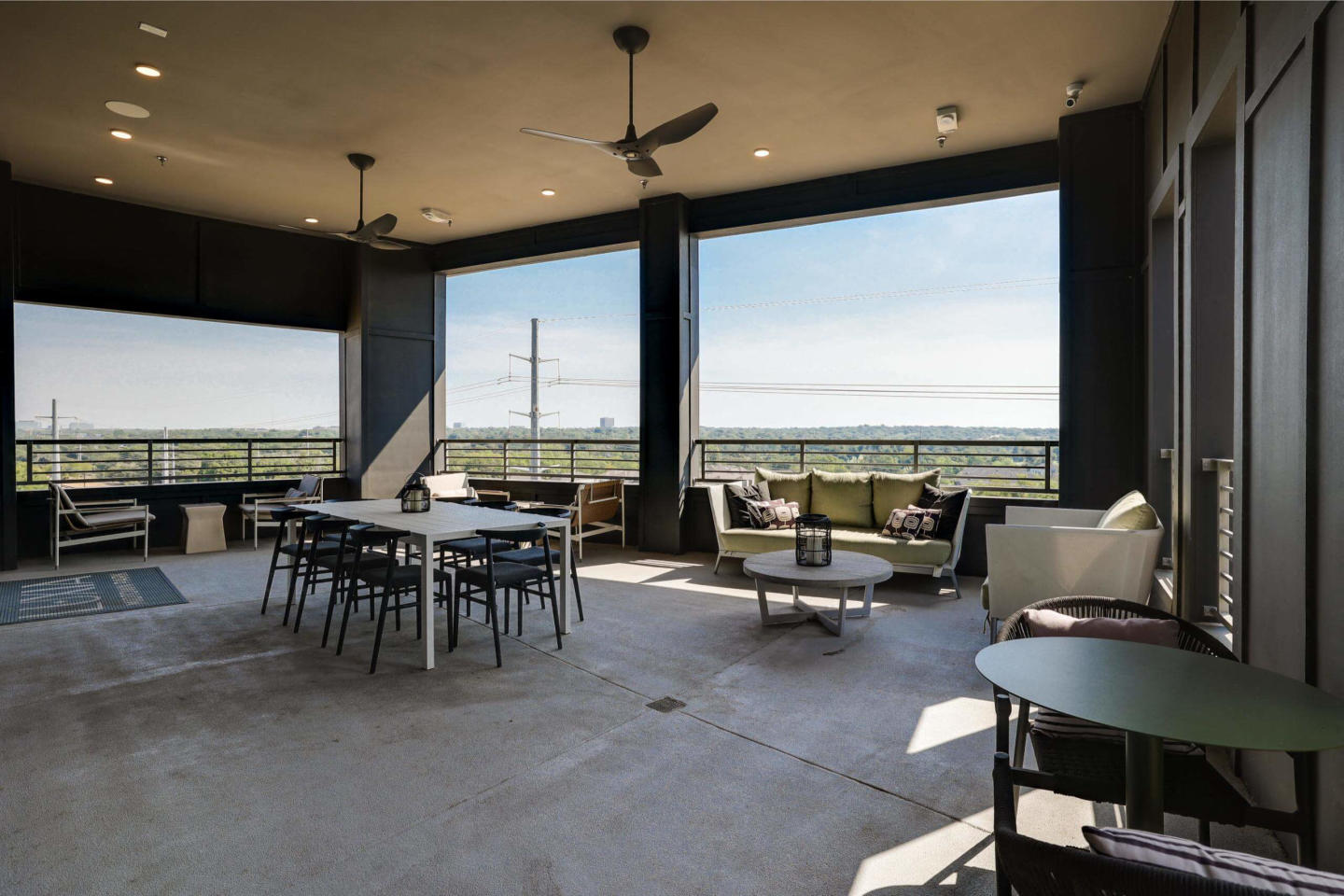 Luxia Midtown Park Image 25