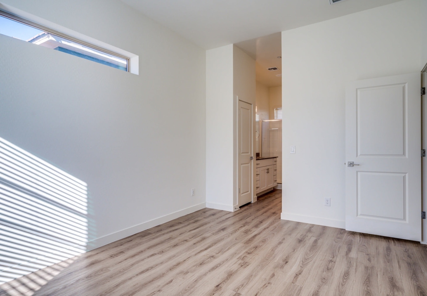 Crismon Gateway Rentals Image 14