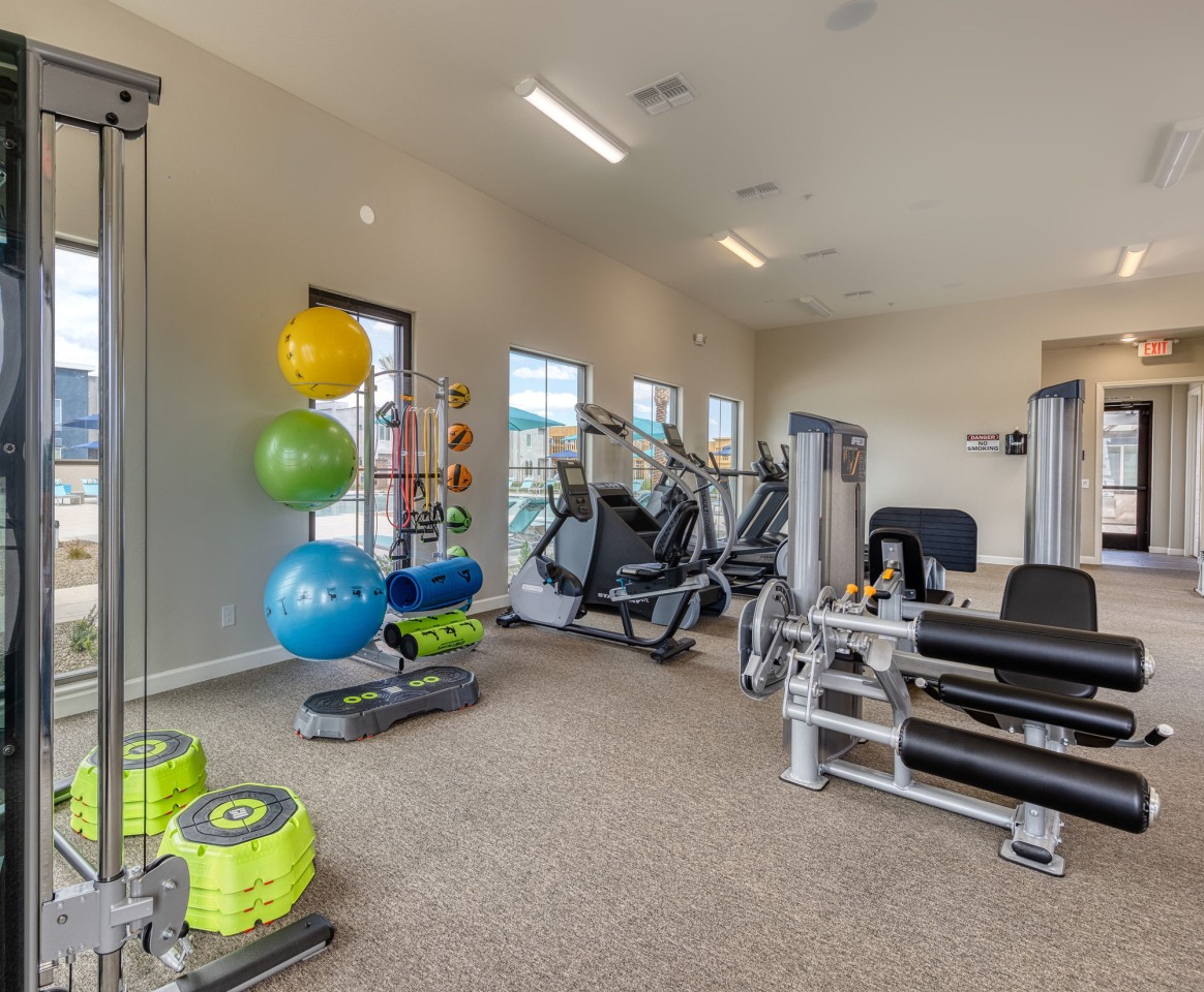 BB Living at Val Vista Image 15