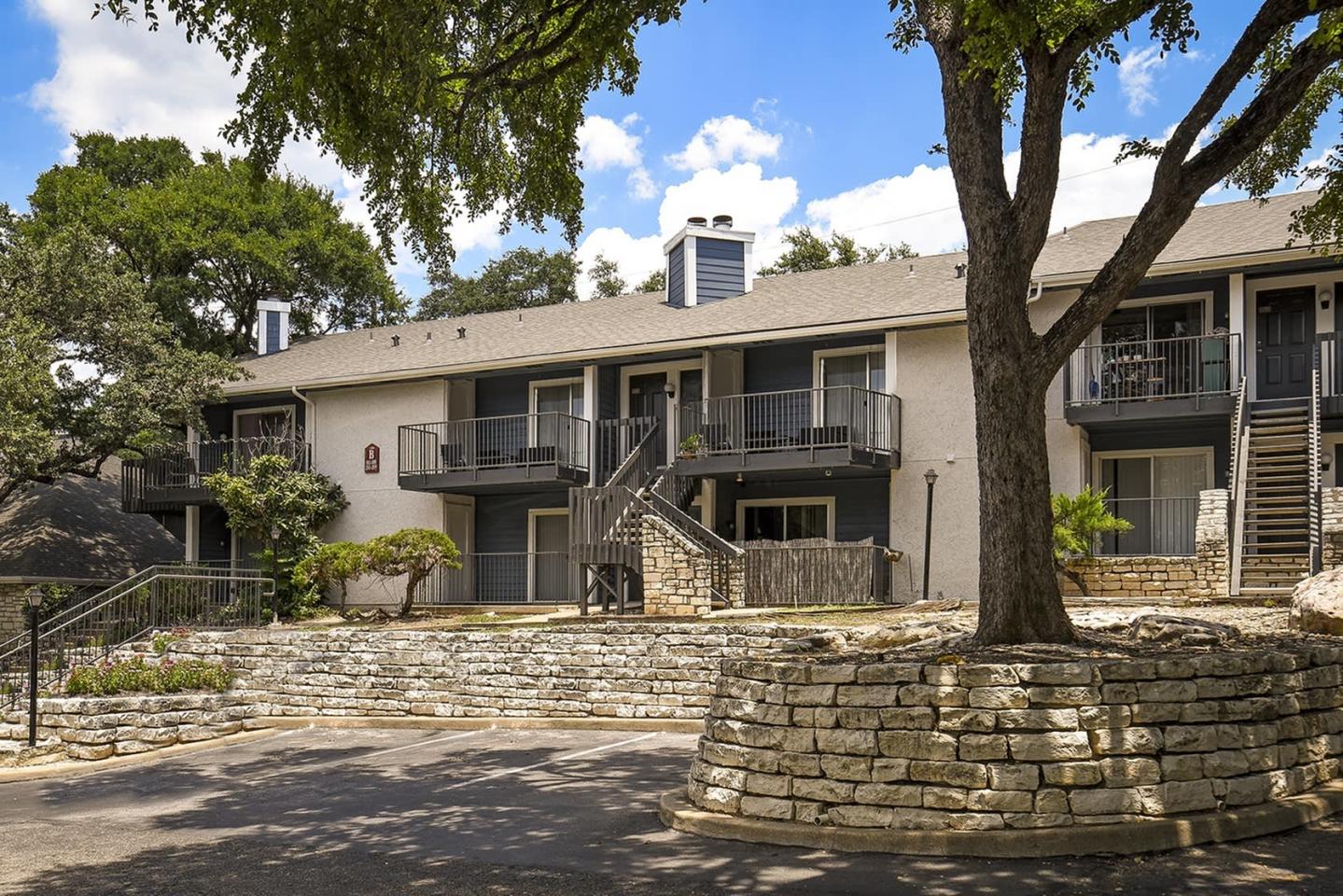 Barton's Mill Apartments Image 3