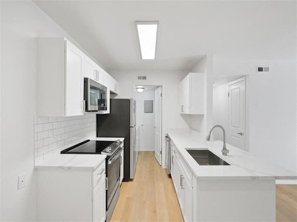 James Pointe Apartments Image 91