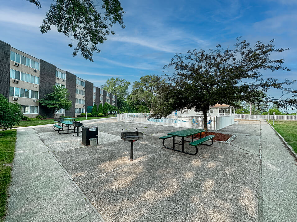 Westview Apartments Image 11