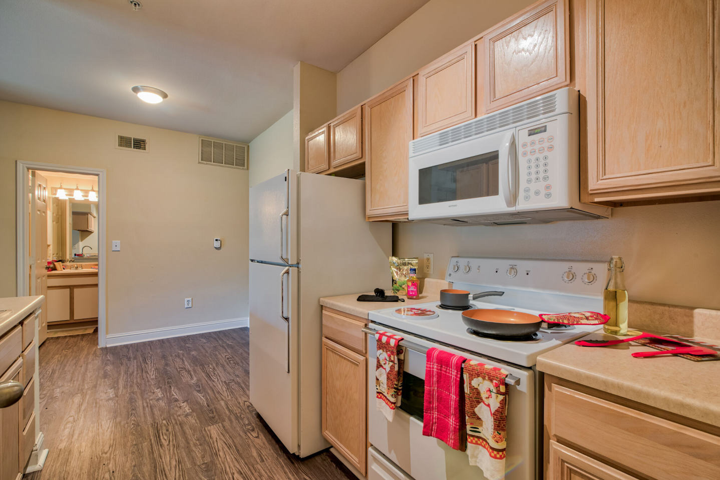 Lakeshore Villas Image 5