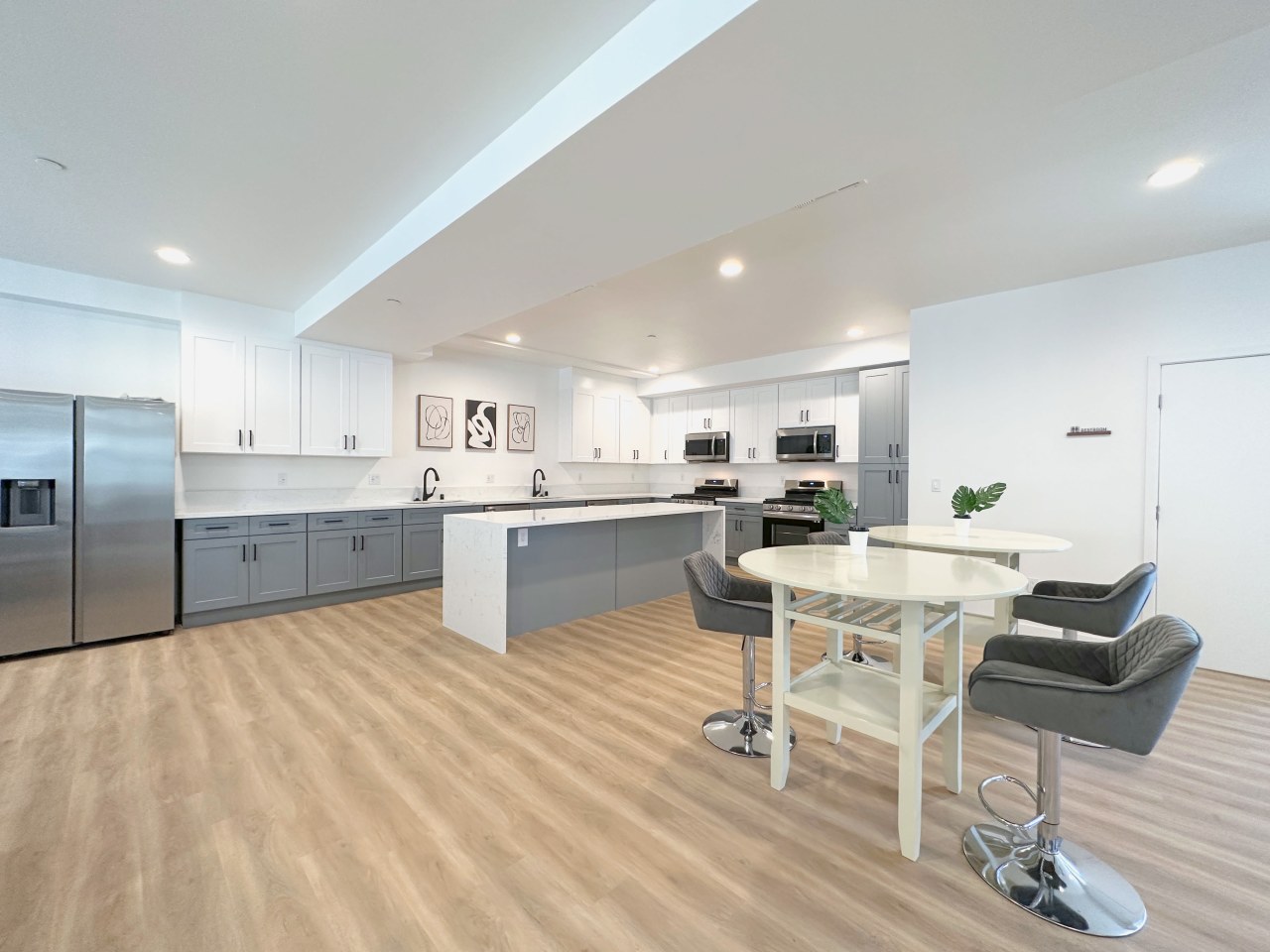 1654 W 35th Street - Co-Living Housing Image 29