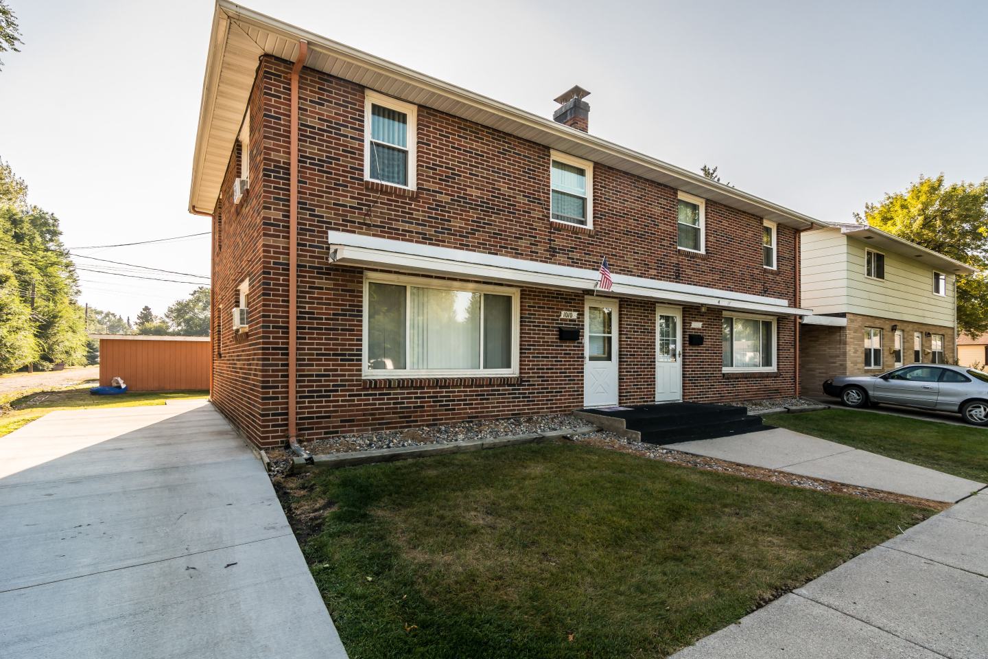 Valley Home Duplexes Image 1