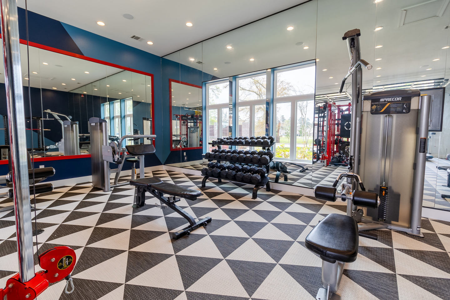 The Heights Luxury Apartments Image 24