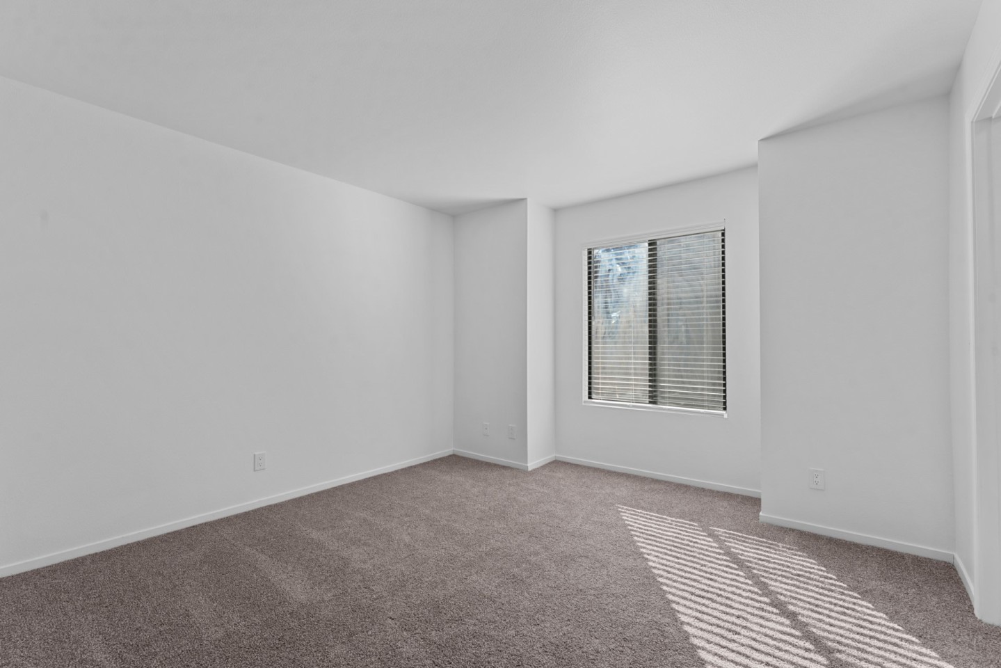 Sagecliff Apartments Image 10