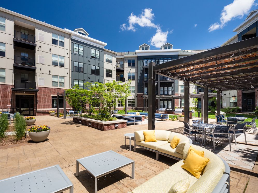 Avalon Maplewood Image 23