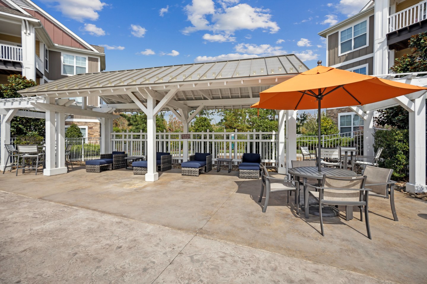 Pavilion Village Image 12