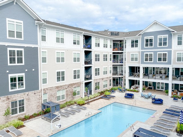 The Pearl at Marina Shores Image 11
