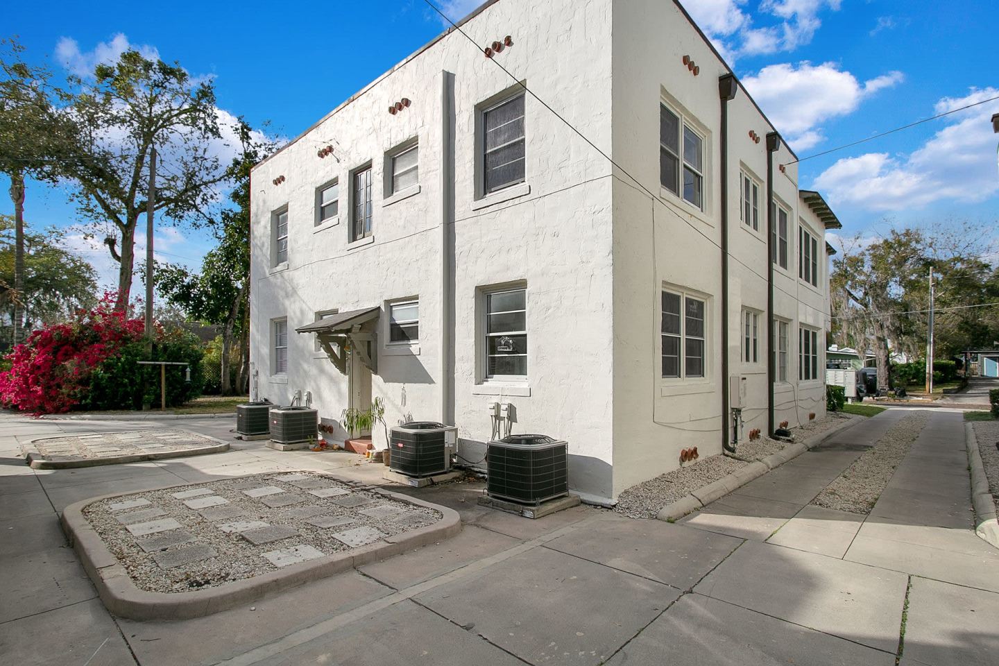 Lake Eola Heights Apartments Image 8