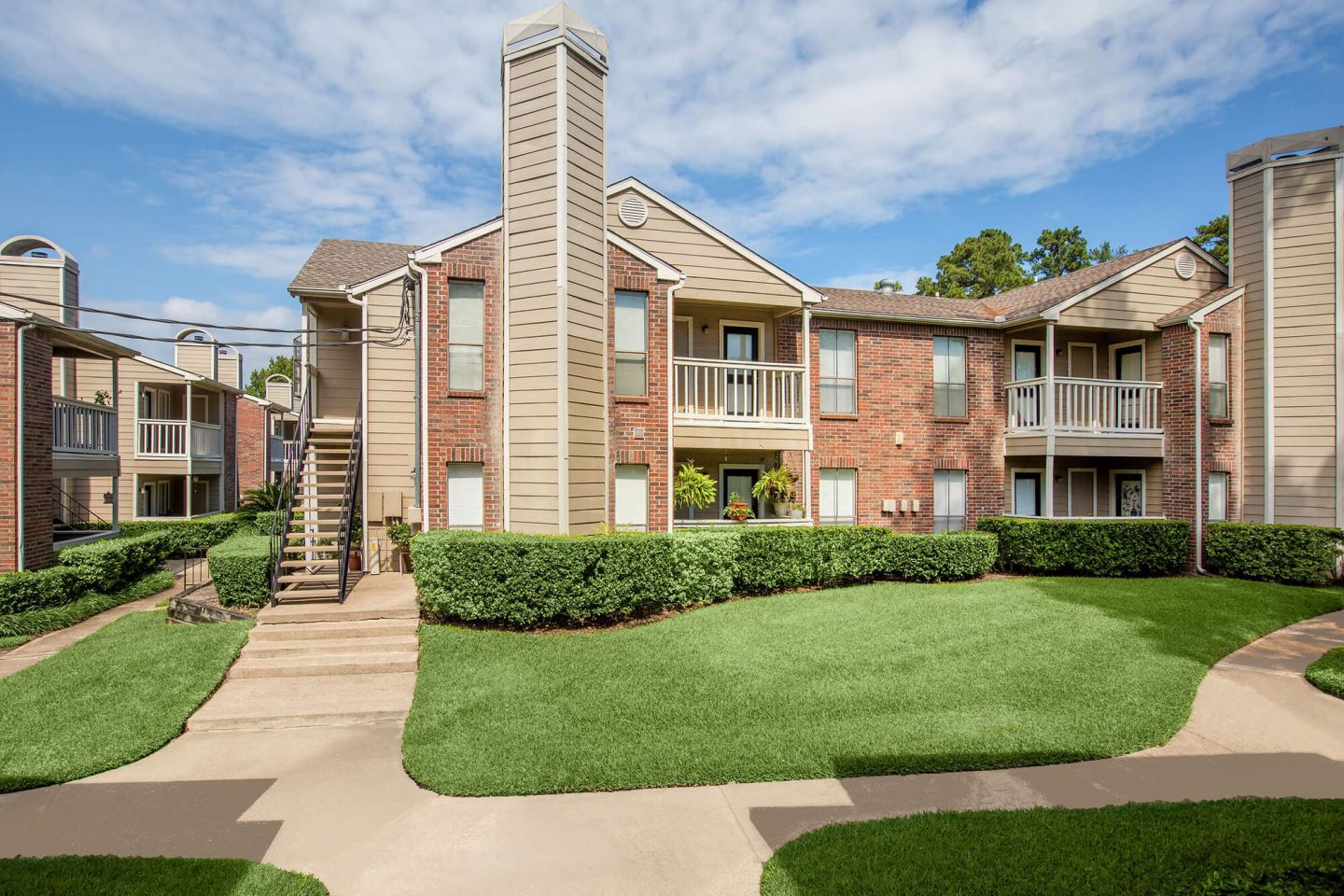 Pine Hills Image 19