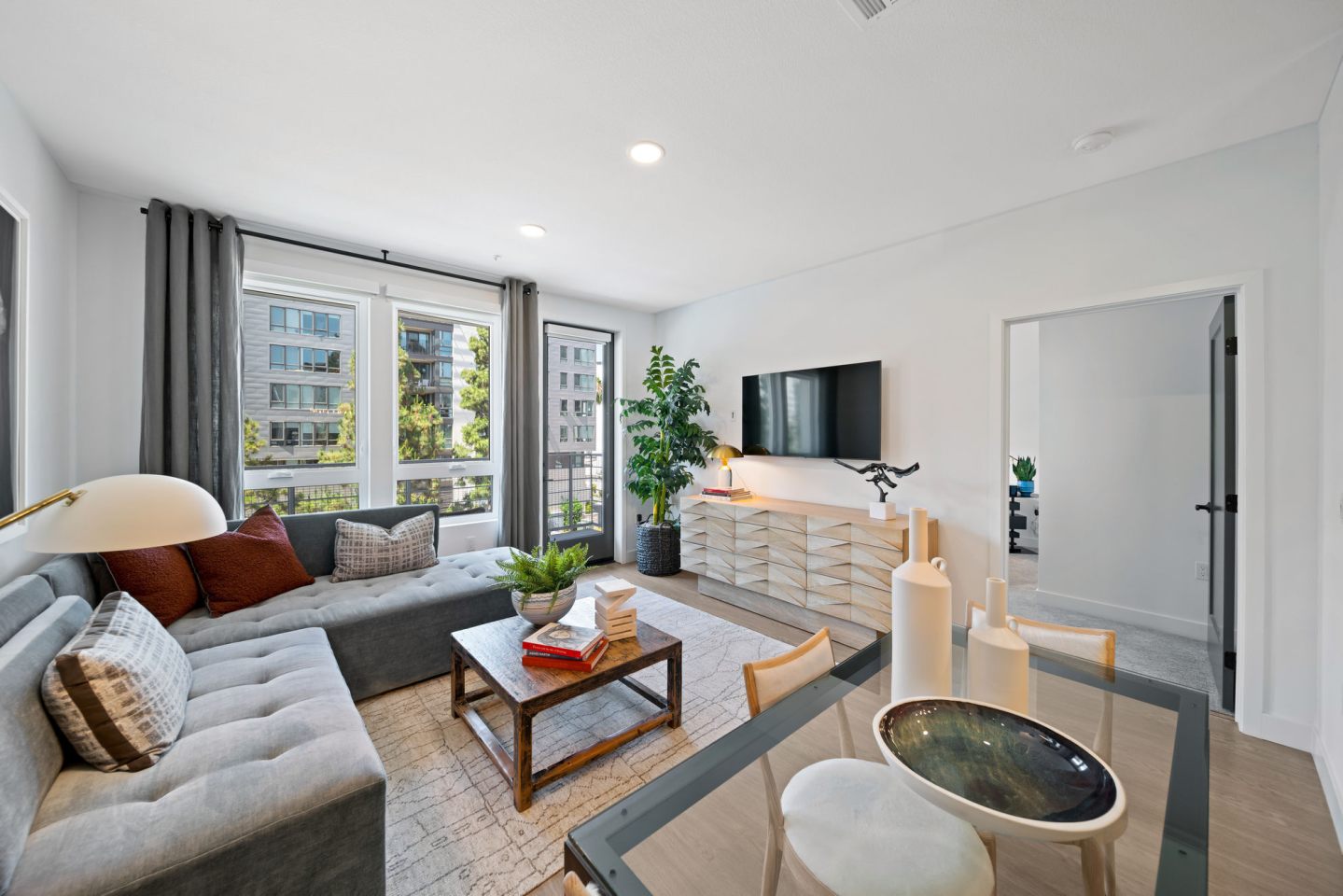 Halcyon House Image 59