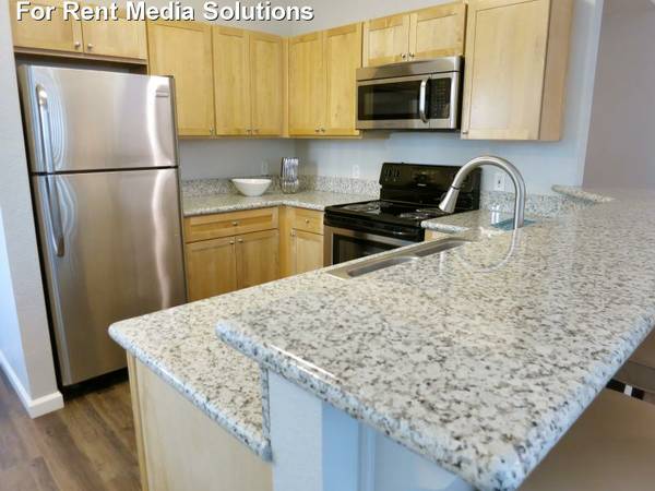 Seville at Mace Ranch Image 5