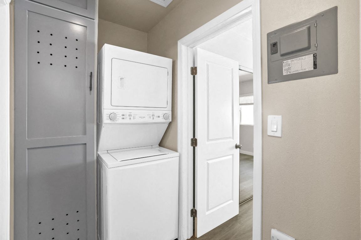 311 Apartment Homes Image 15