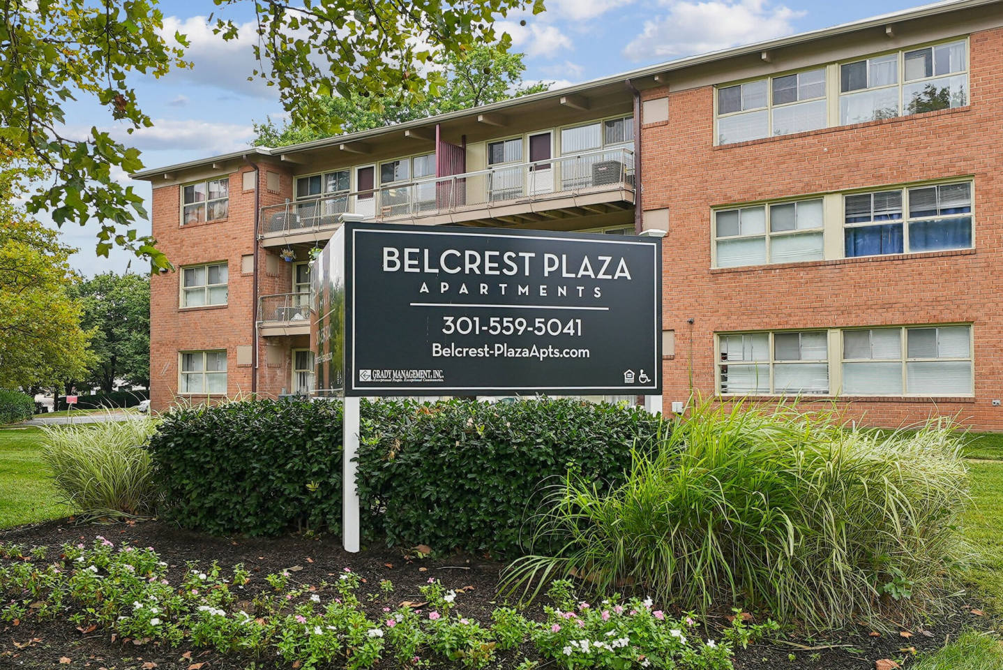 Belcrest Plaza Image 49