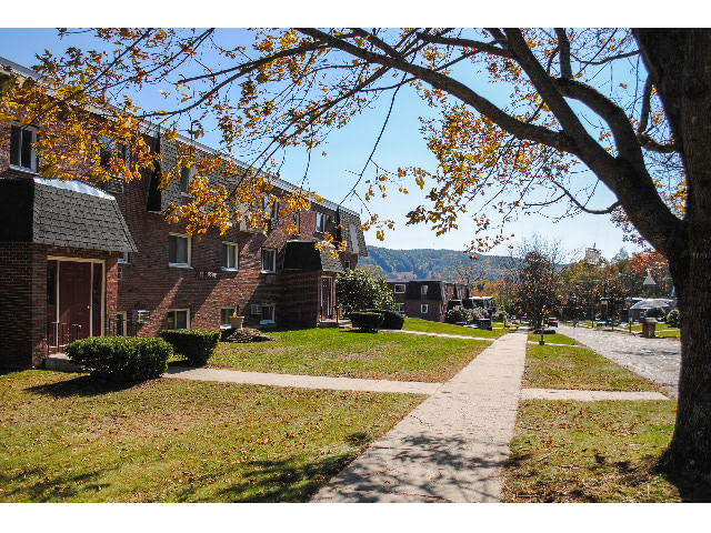 Princeton Commons Image 6